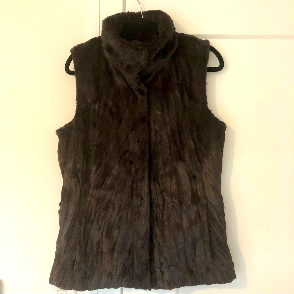 Banana Republic faux fur vest